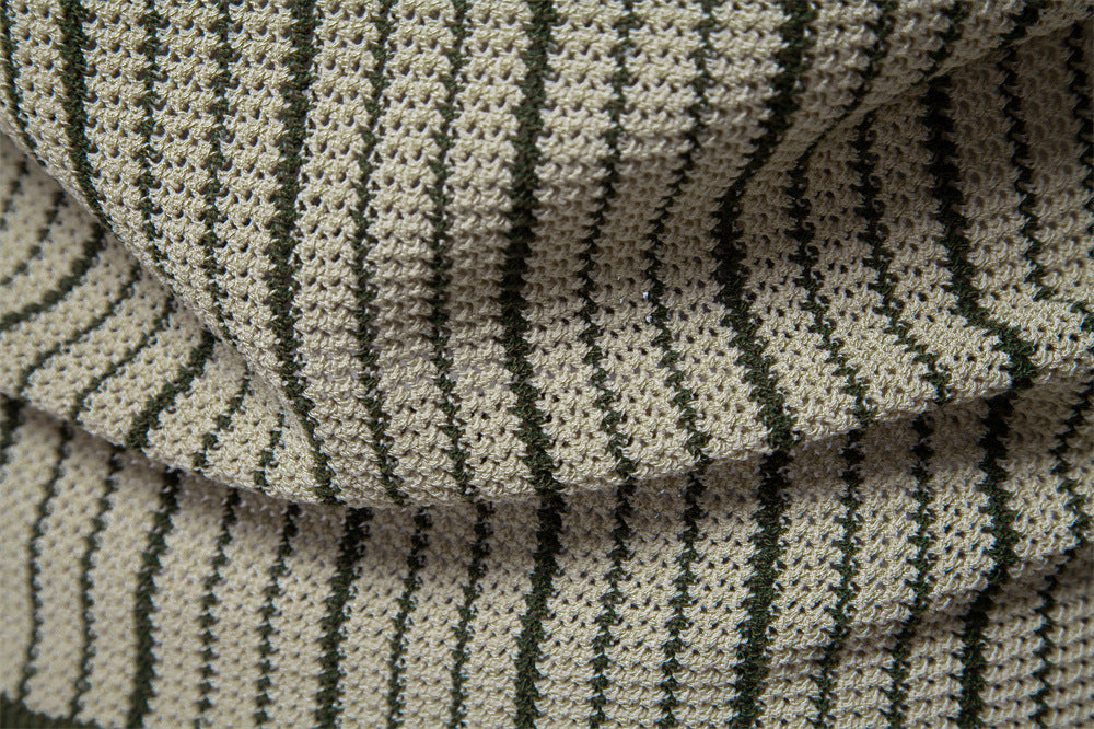 Men's Short-Sleeve Knitted Button-Up Striped Pattern and Contrast Trim Shirt