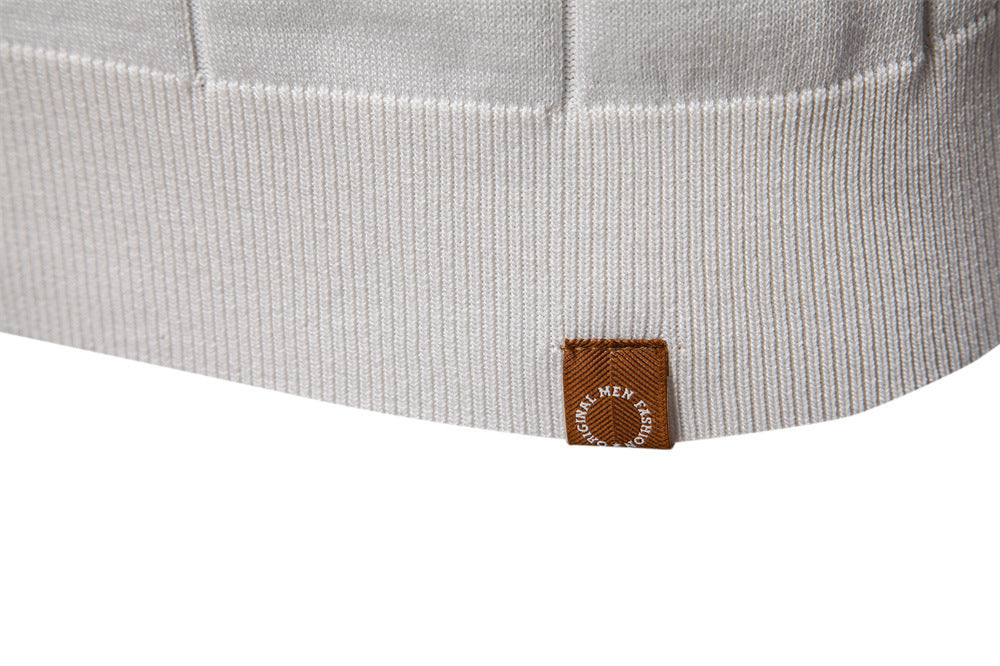 Men's Short-Sleeve Quarter-Zip Polo Shirt with Ribbed Detailing
