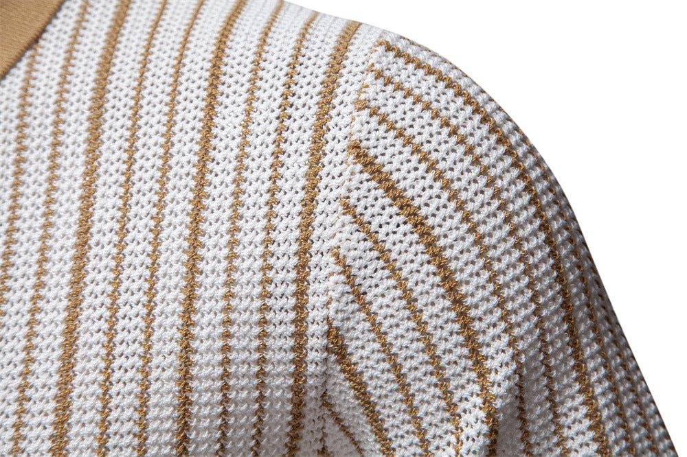 Men's Short-Sleeve Knitted Button-Up Striped Pattern and Contrast Trim Shirt