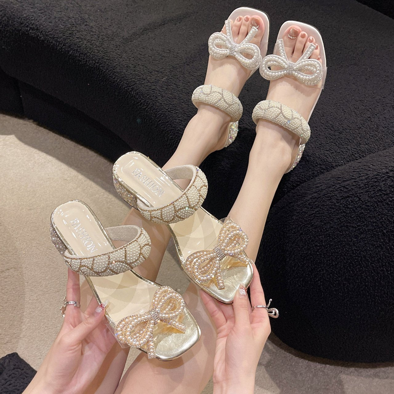 Pearls Beaded Rhinestone Bowknot Design Chunky Heel Sandals