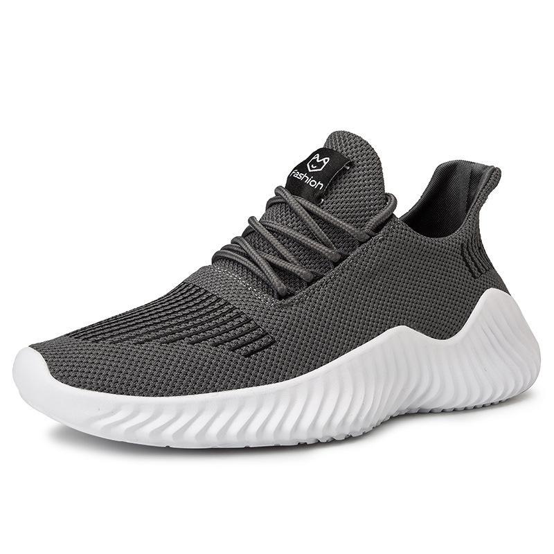 New flying sneakers men's plus-size casual lightweight breathable running shoes