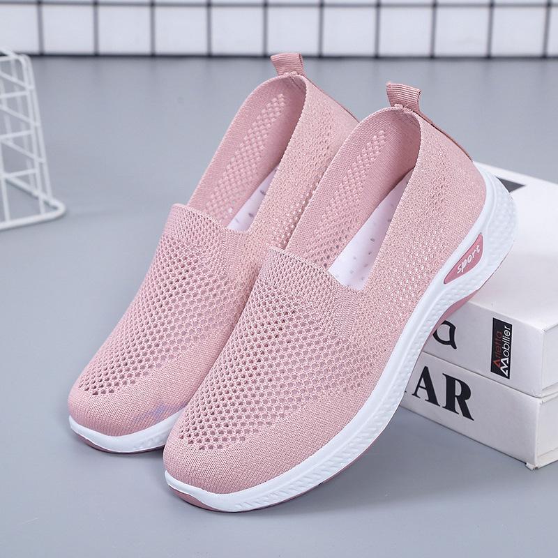 Breathable openwork mesh fly-weave soft-soled casual sneakers