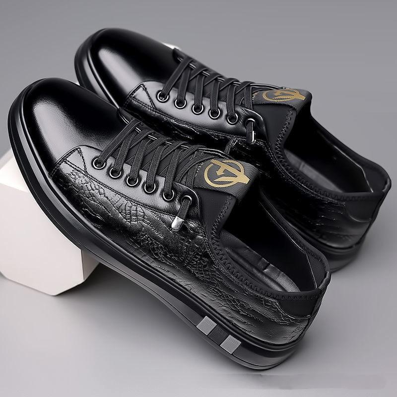 Men's leather casual soft bottom non-slip large size dad shoes