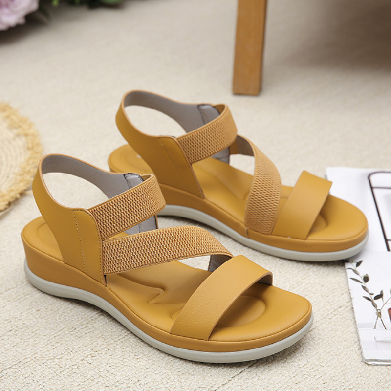 Sweet thick-soled seaside beach sandals