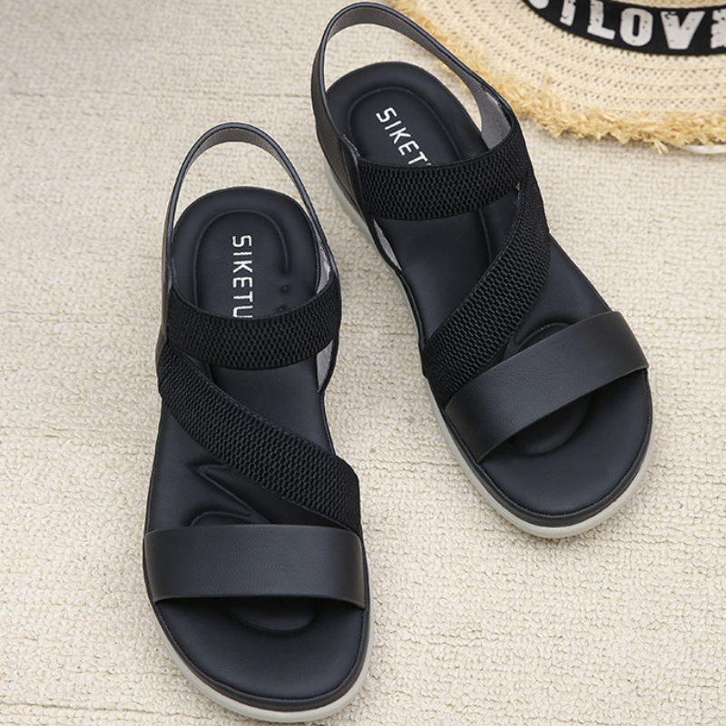 Sweet thick-soled seaside beach sandals