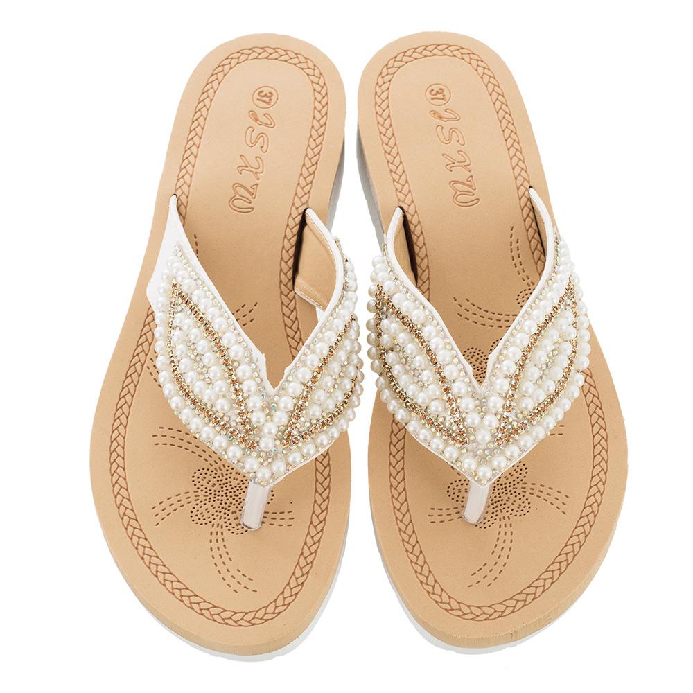 Handmade Rhinestone Beaded Leaf Pattern Summer Flip Flops