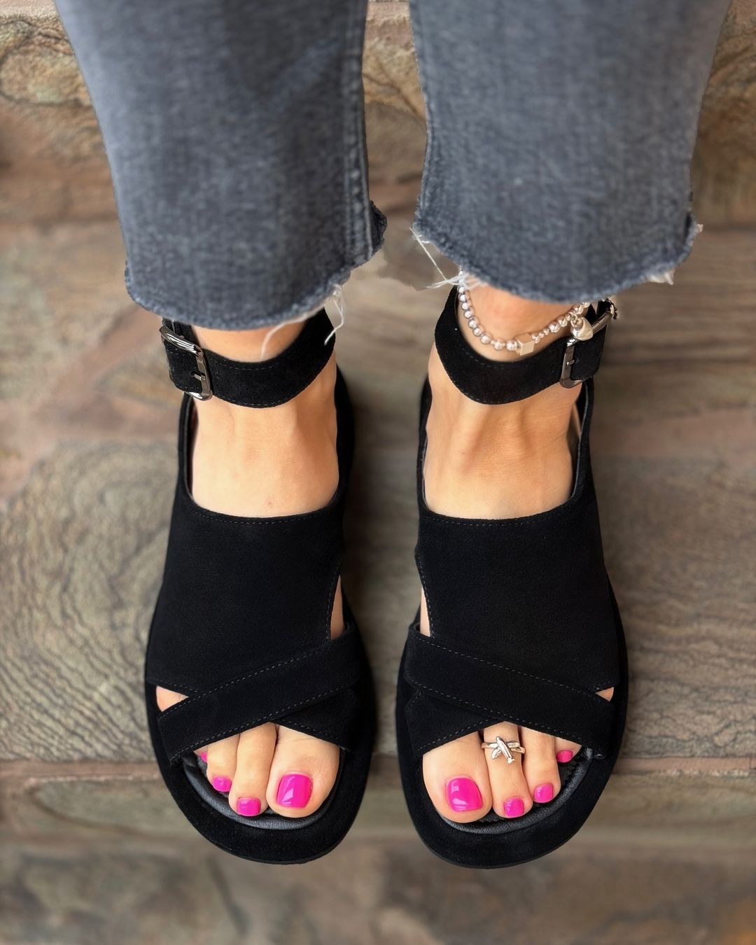 Comfortable natural suede sandals