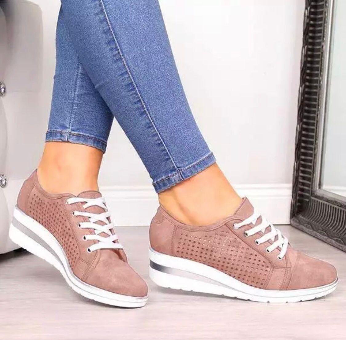 Comfortable wedge openwork breathable lace-up casual sneakers