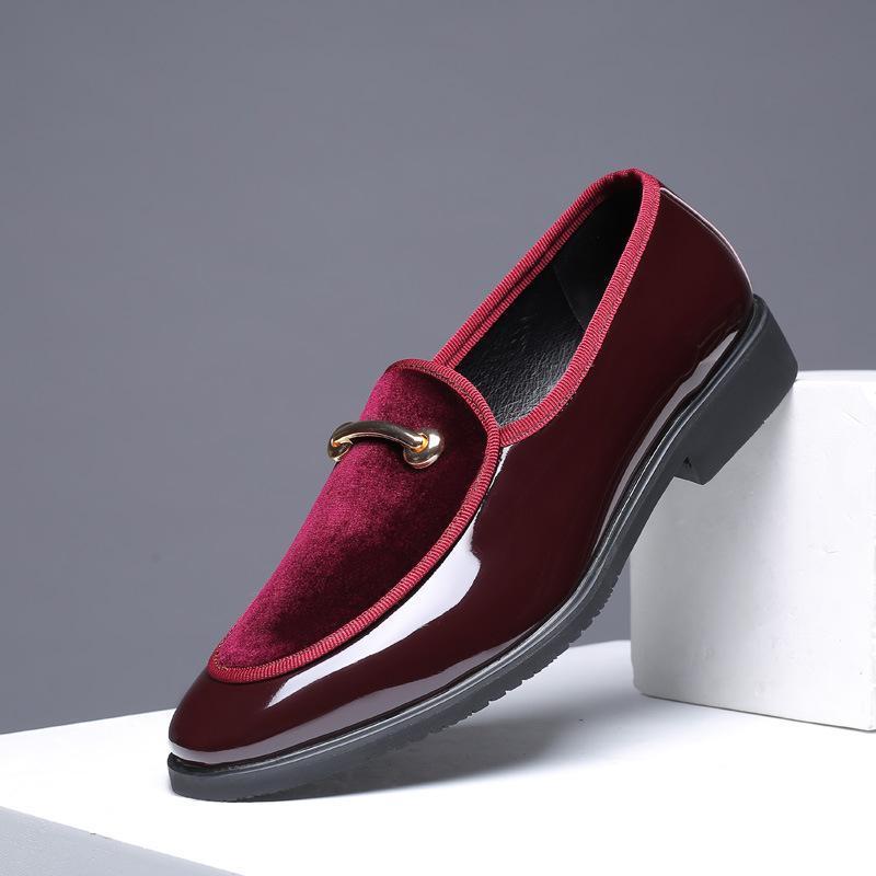 Men's Casual Fashion Metal Accessories Slip On Leather Shoes