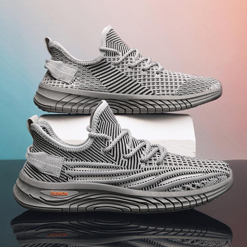 Spring and summer mesh breathable flying weaving trend sports men's casual running shoes