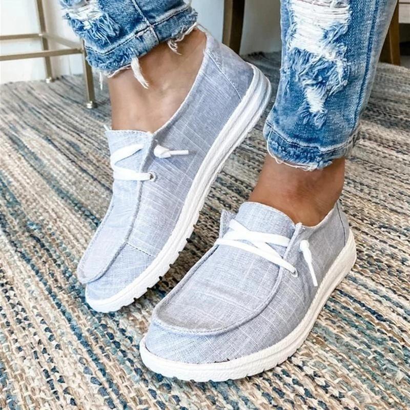 Large size casual canvas shoes